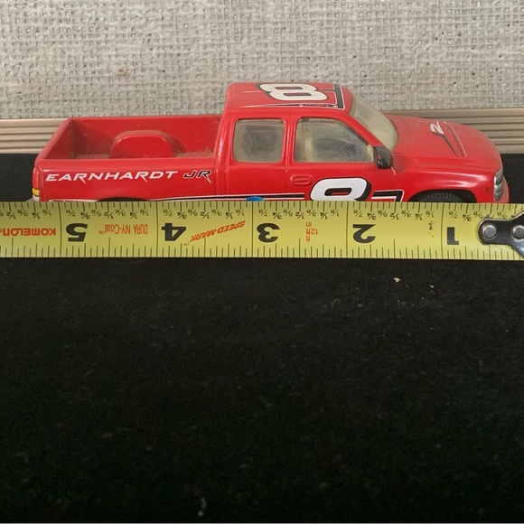 Earnhardt 2003 Chevy Truck - Picture 7 of 9